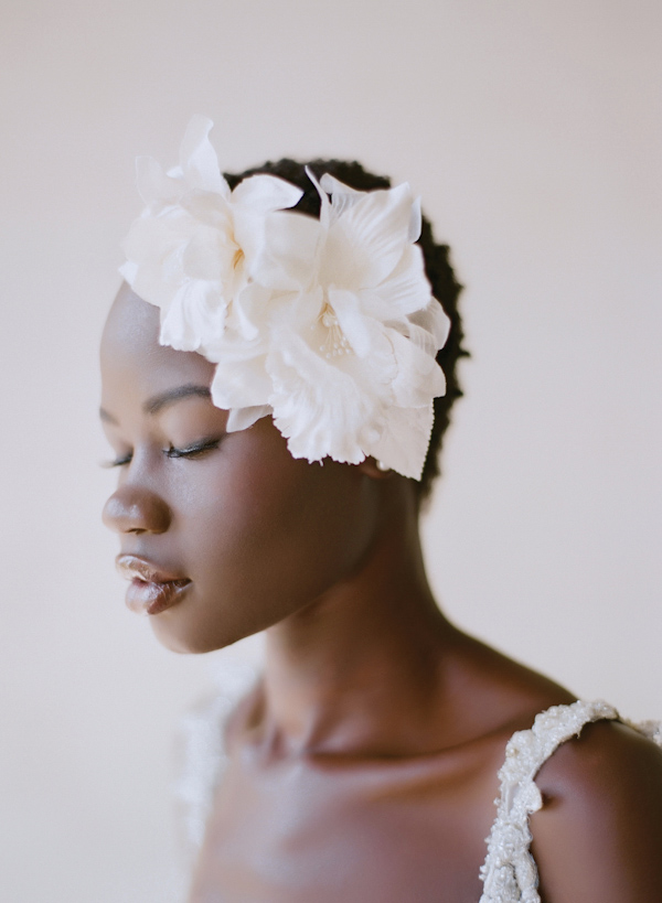 Floral headpiece for bride, photo by Elizabeth Messina Photography